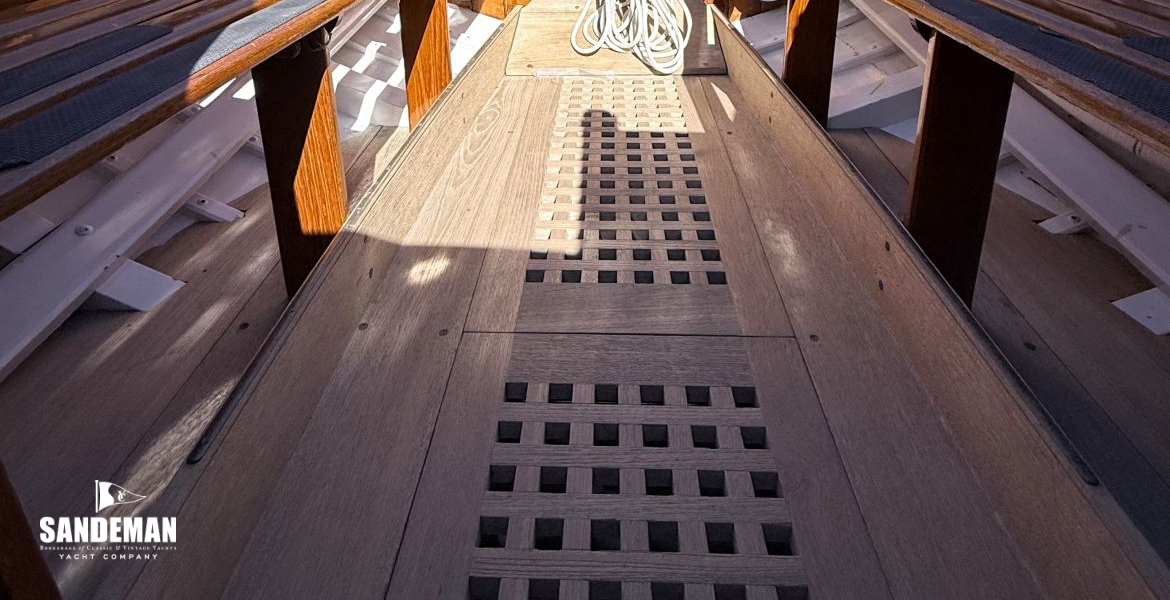 Cockpit view aft from companionway