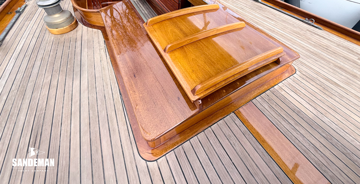 View aft over companionway hatch