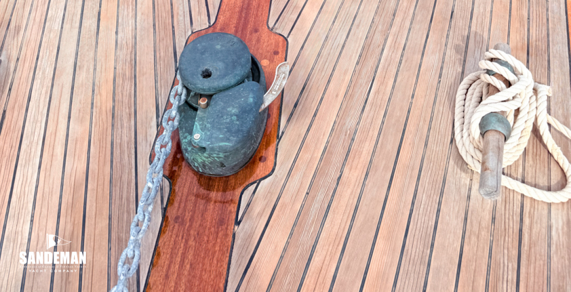 View aft from foredeck