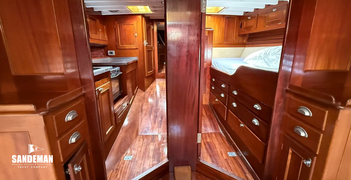 Forward accommodation view forward