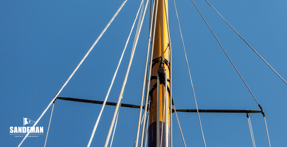 Mast details