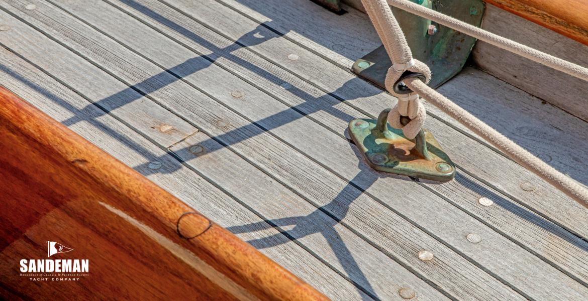 Starboard side deck details