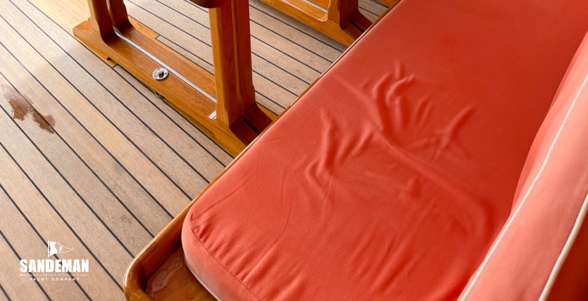 Deck shelter view aft to port