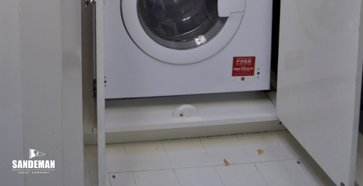 Galley washing machine to port aft