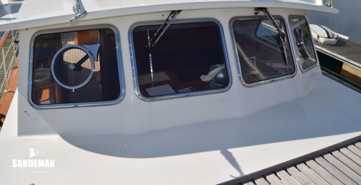 Wheelhouse windscreen