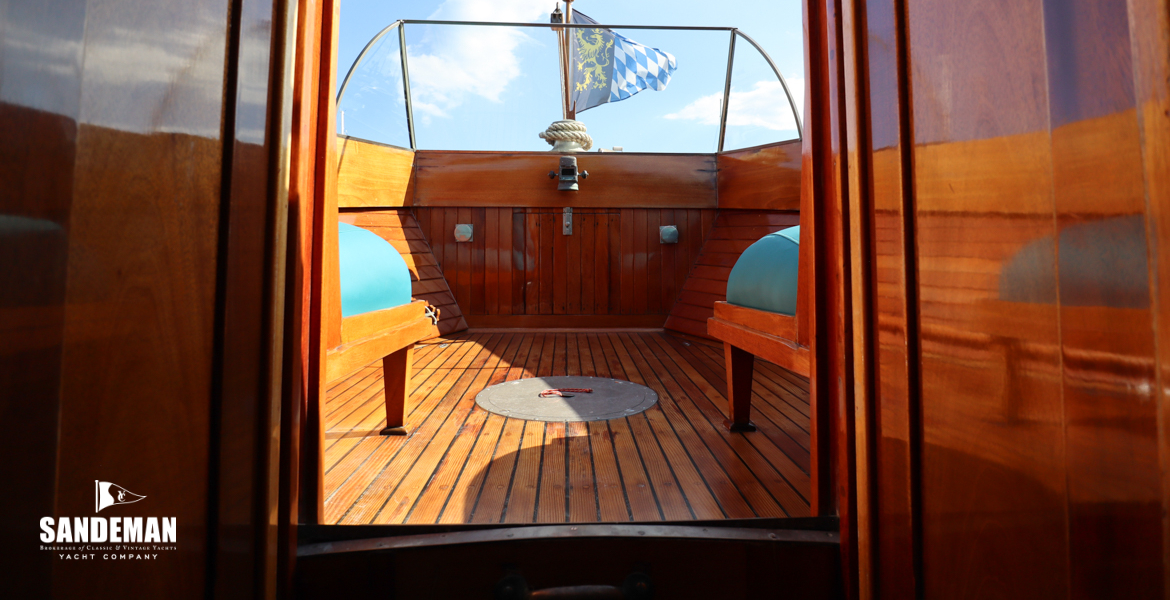 View forward to forward cockpit