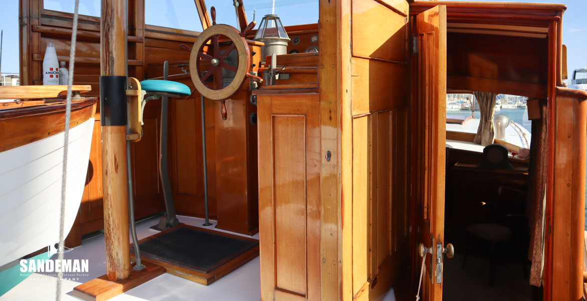Door to saloon