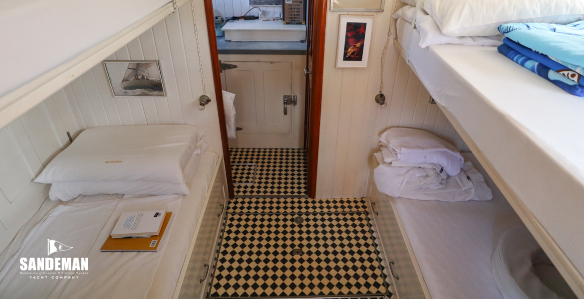 Aft cabin view forward