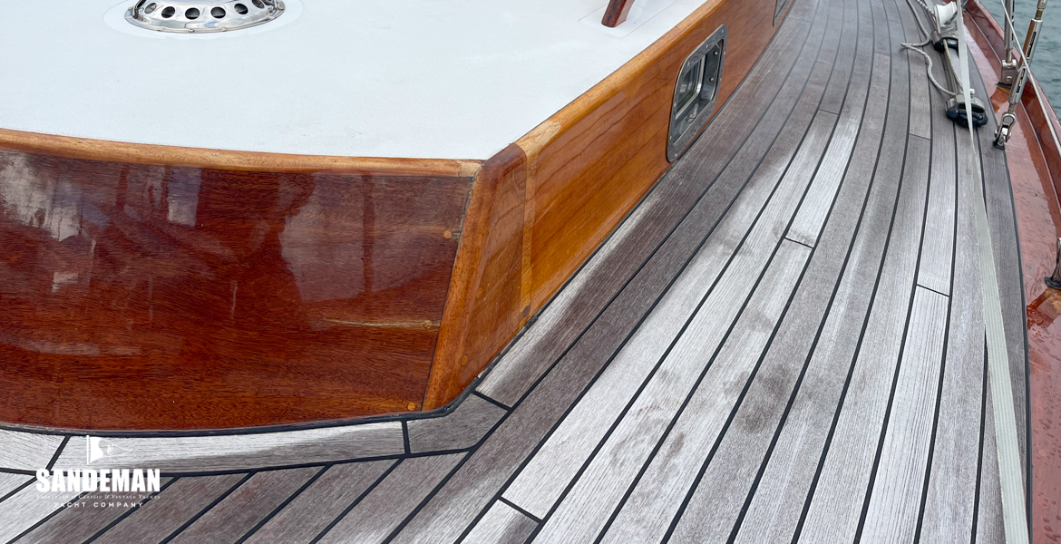 Port sidedeck view aft