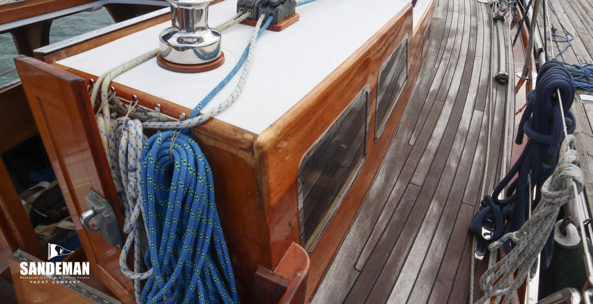 Starboard side deck view forward