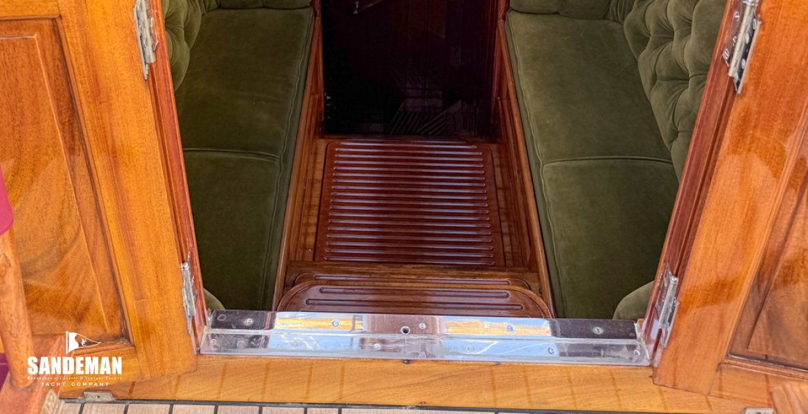 Companionway view into doghouse