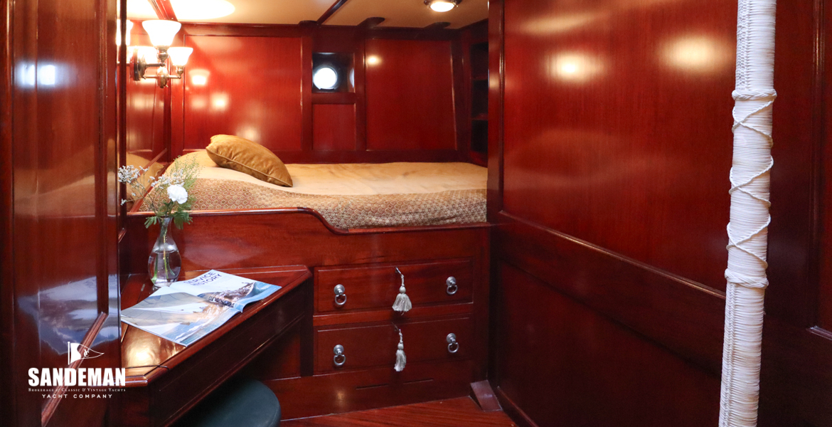 Owner cabin view to starboard