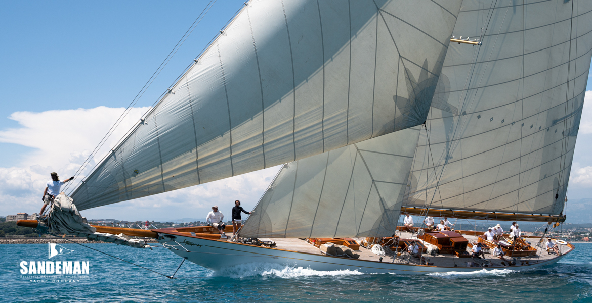 Port bow [Photo: James Robinson Taylor]
