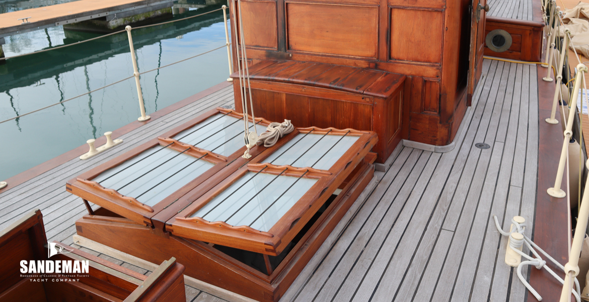 View aft from fwd accommodation hatch