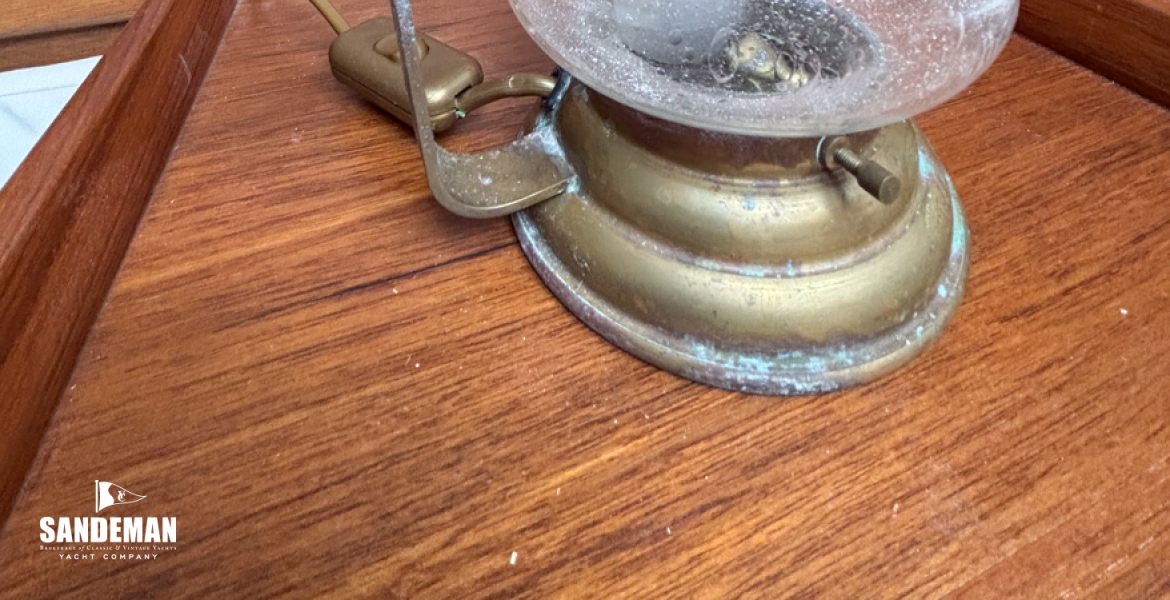 Oil lamp