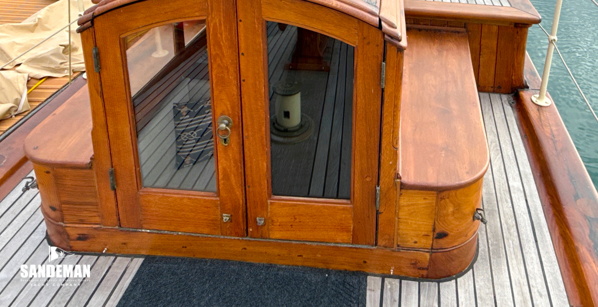 Saloon companionway