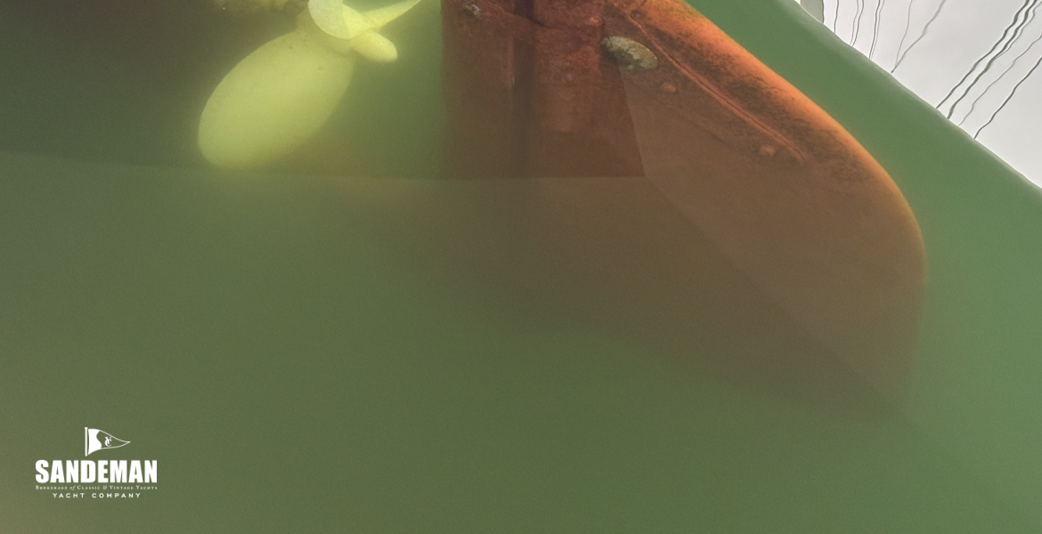 Stern gear