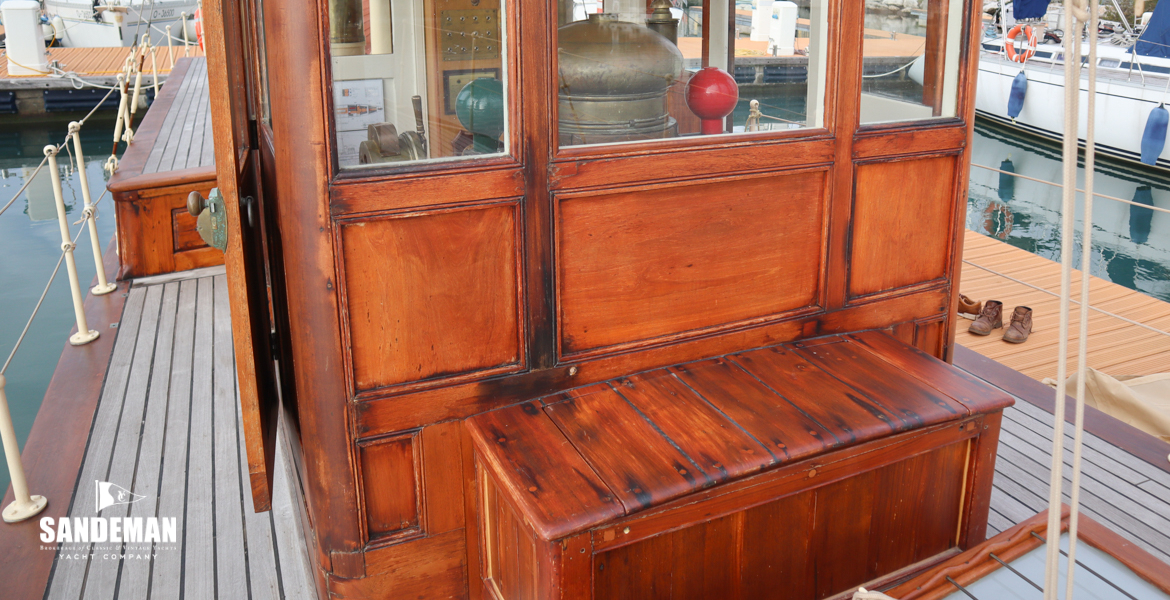 Wheelhouse forward