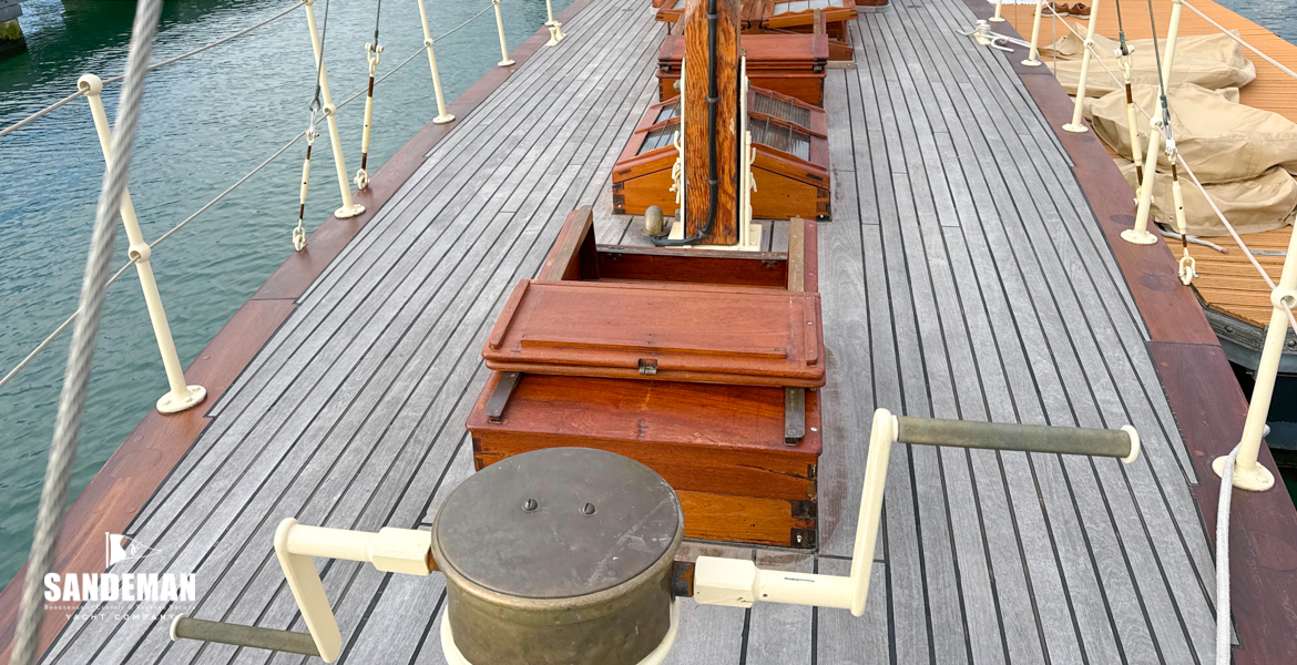 View aft from foredeck