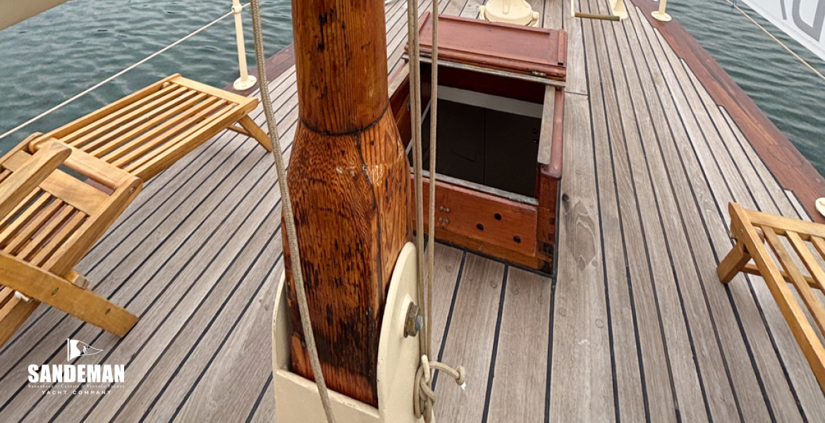 Foremast view forward