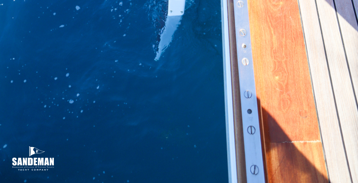 Boarding ladder