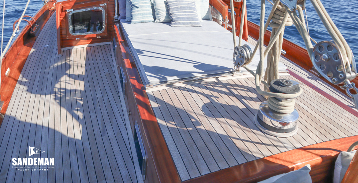 View forward over owner cabin trunk