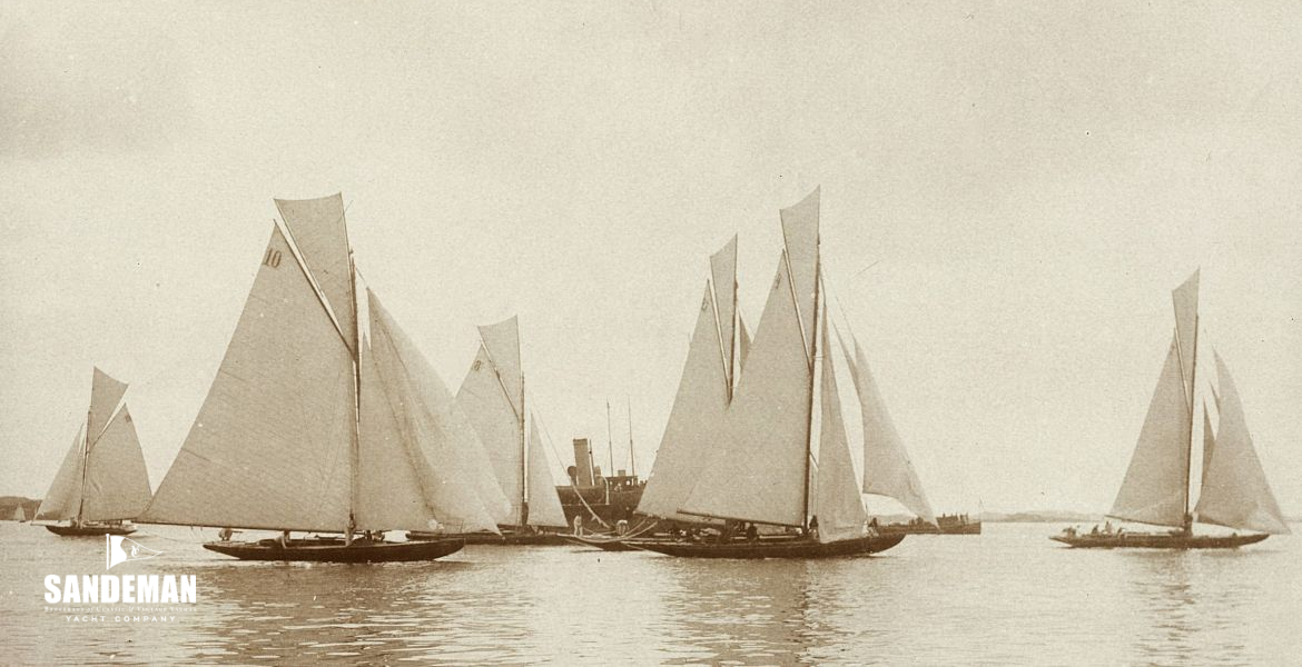 MARGA (right) leading a mixed class start possibly at Gothenburg [Photo: SCIF.SE Bildarkivet]