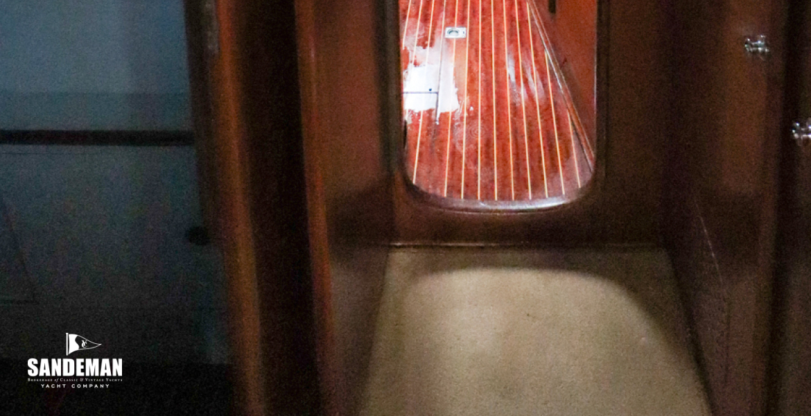 Passage forward