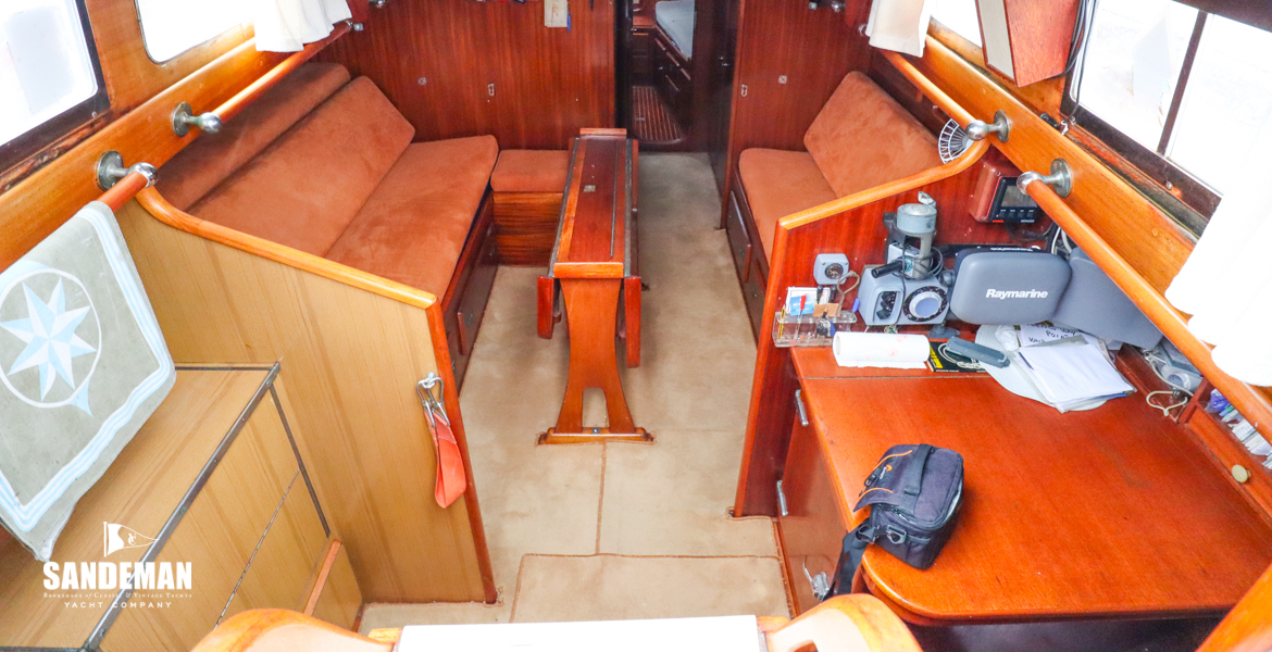 Accommodation from companionway