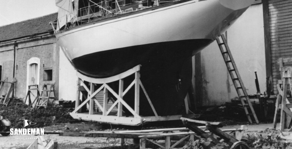 At her builder's yard 1965