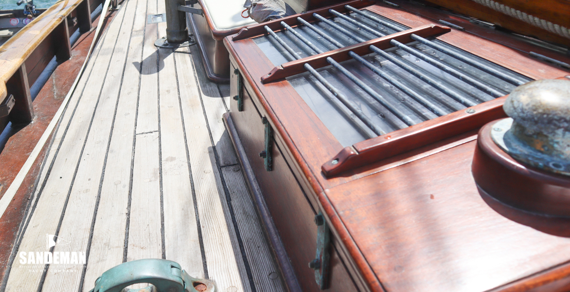 Starboard side deck view aft