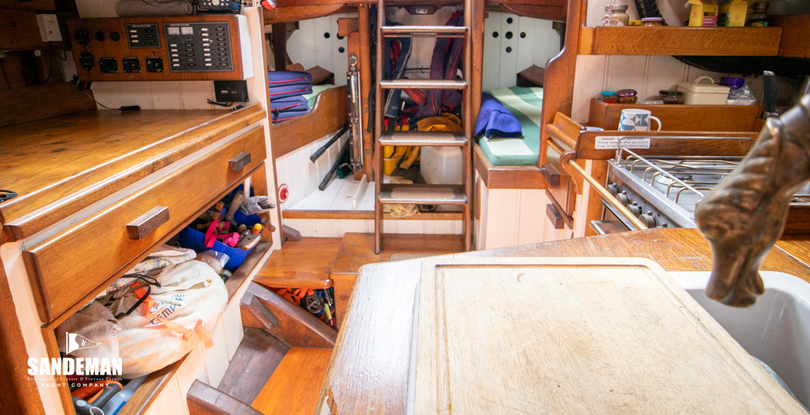View aft from saloon