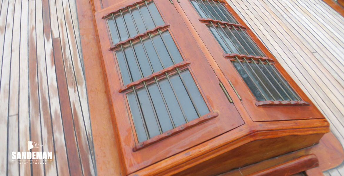 Saloon skylight and companionway