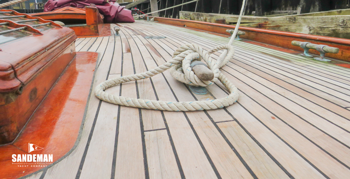 Starboard side deck view forward