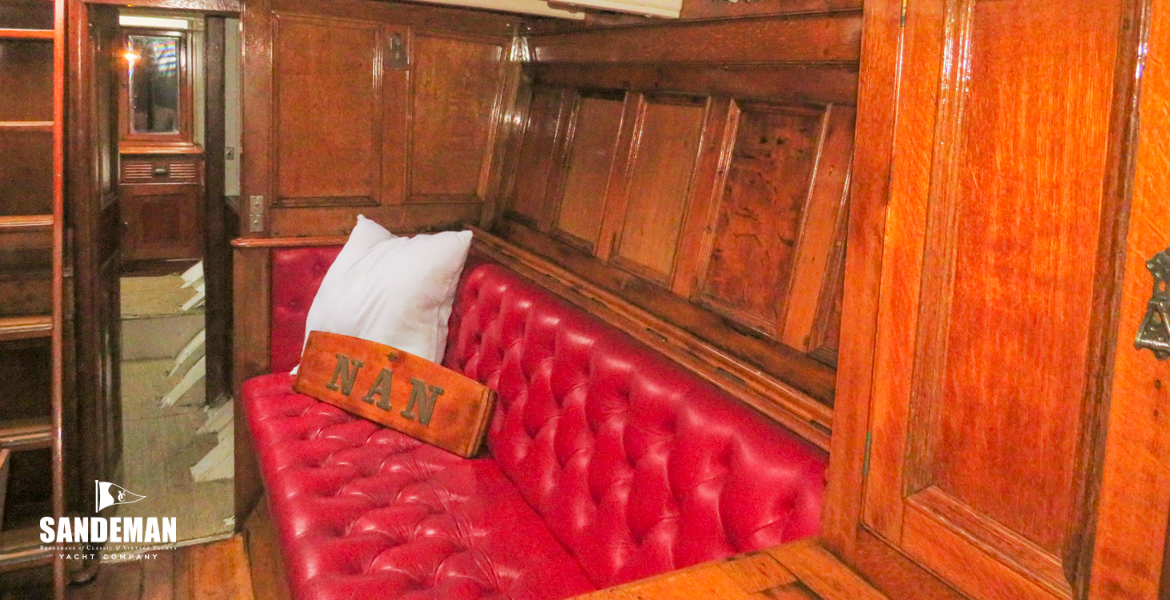 Saloon view aft