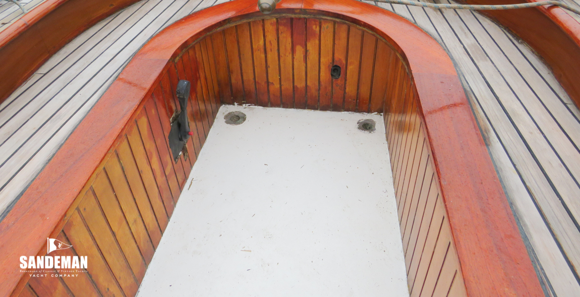 Cockpit view aft