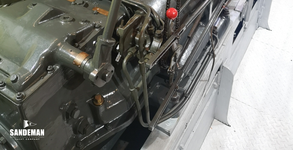 Port engine view forward