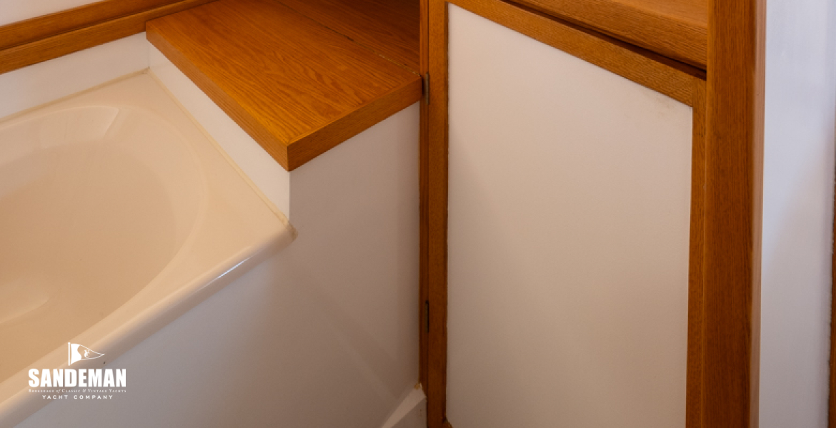 Owner cabin en-suite bathroom