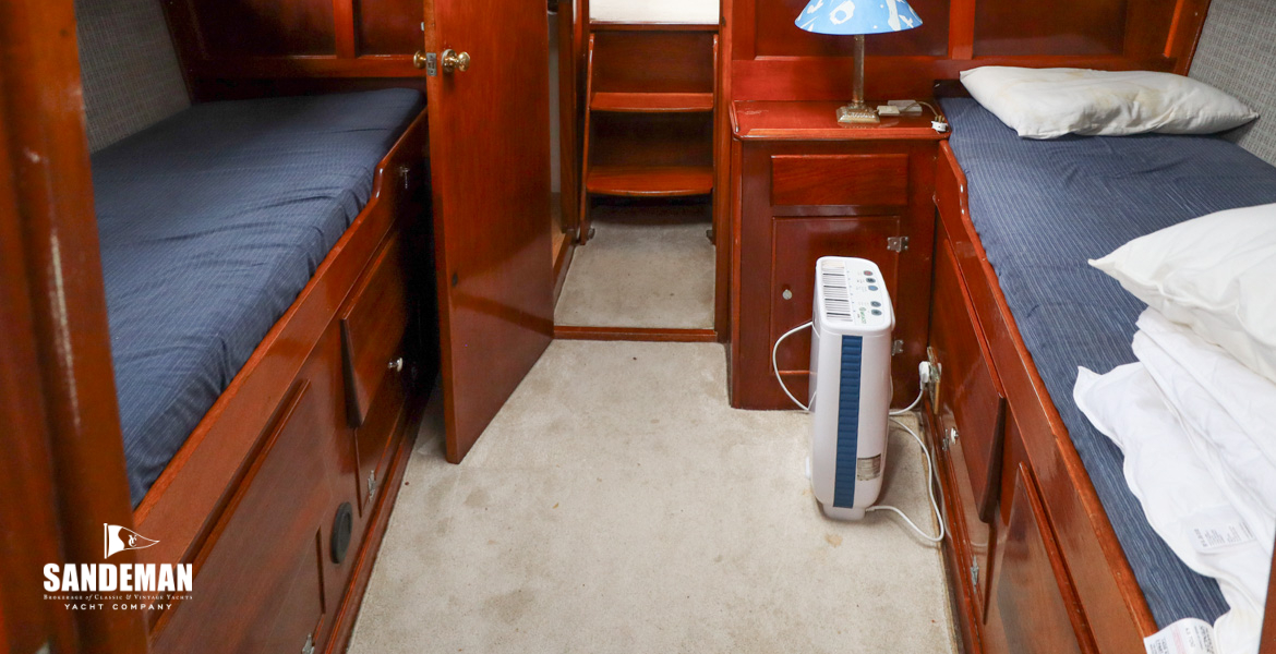 Owner cabin view aft
