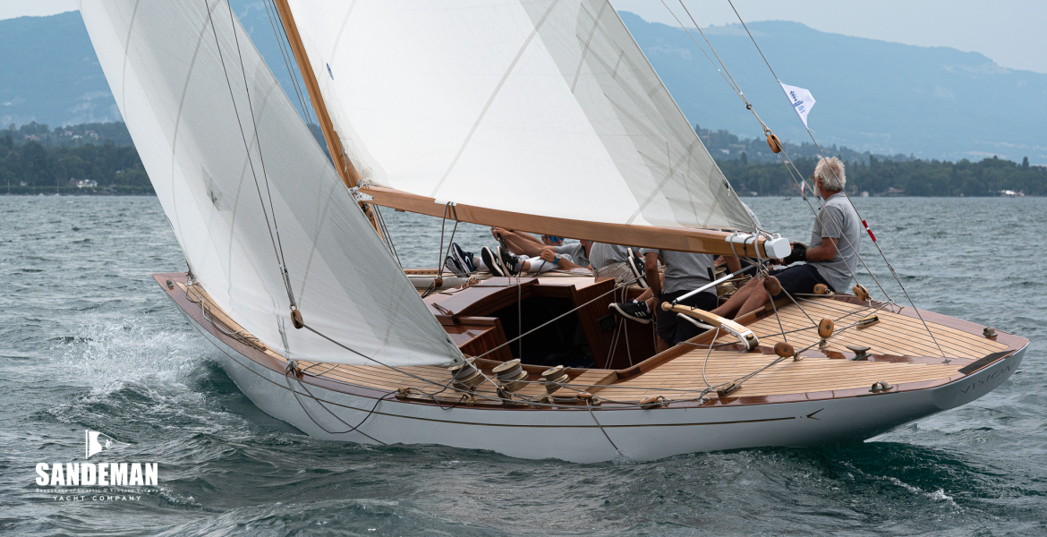 yacht