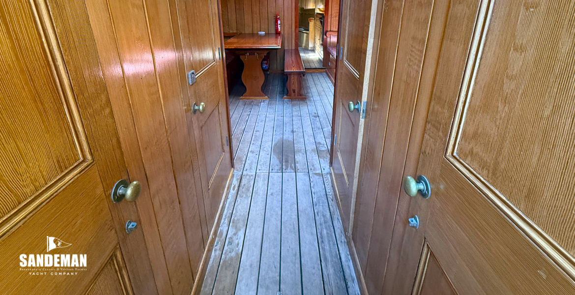 Aft corridor view forward