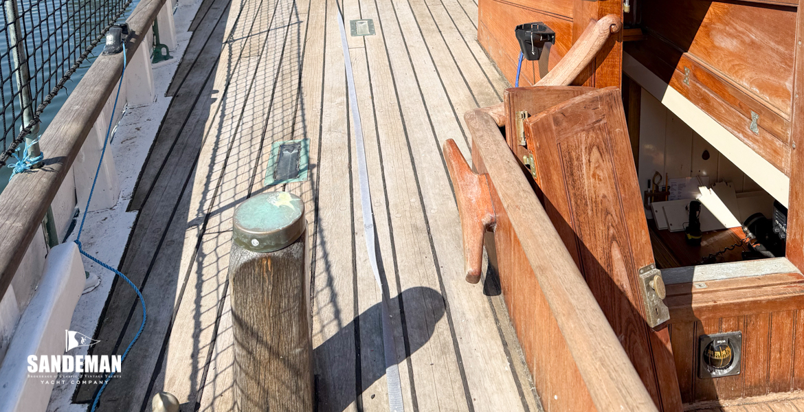 Overview port sidedeck