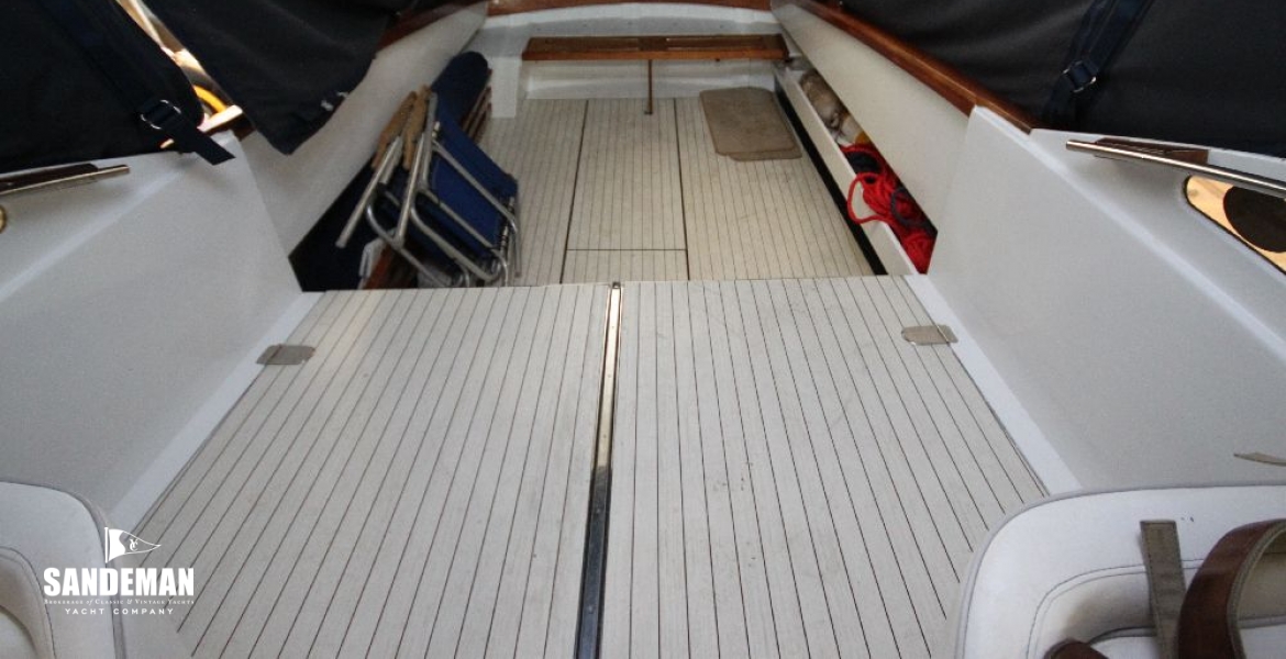 12Aftdeck.jpg