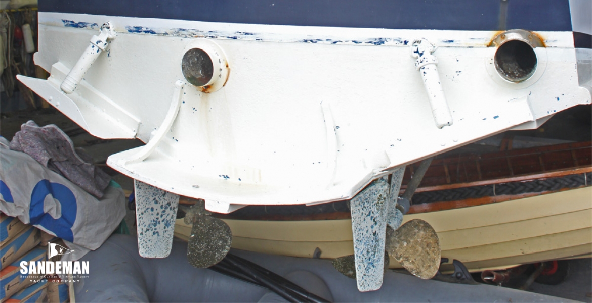 04Transom.jpg