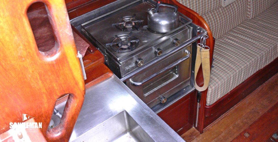 27Galley.JPG