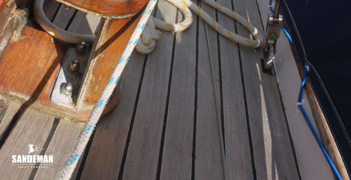 08Stbdsidedeck.JPG