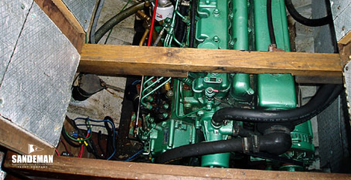 32Engine.JPG