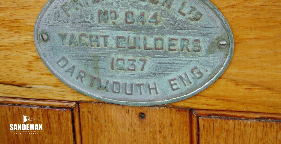 08Buildersplate.JPG