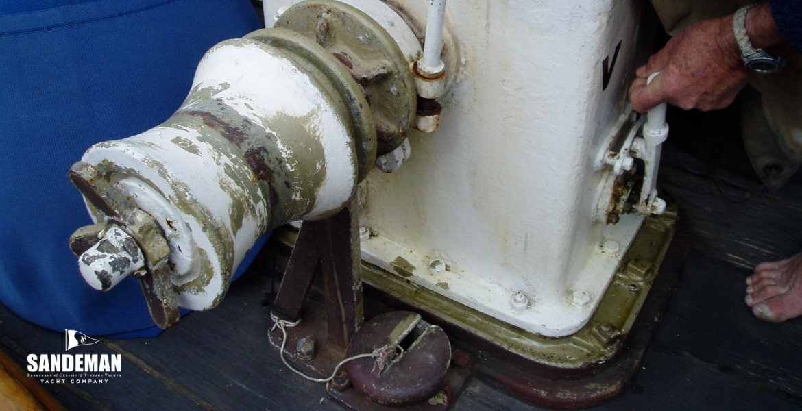 12Windlass.JPG