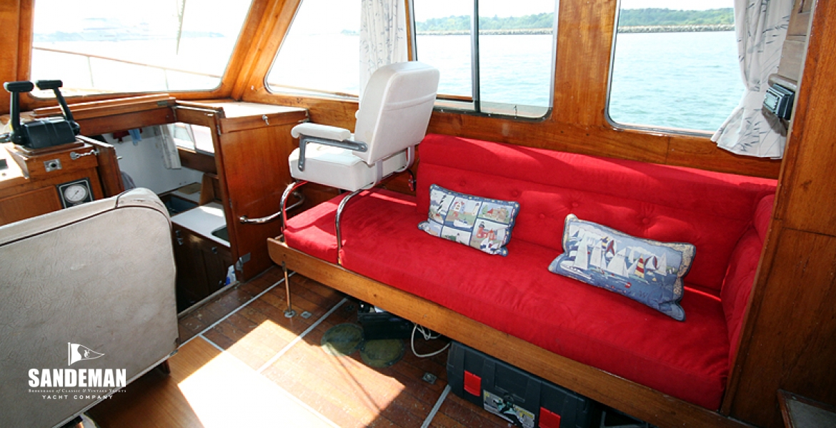12Decksaloon.jpg